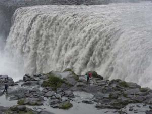 Dettifoss, ett av de högsta fallenfallen på Island, öster om Mývatn.